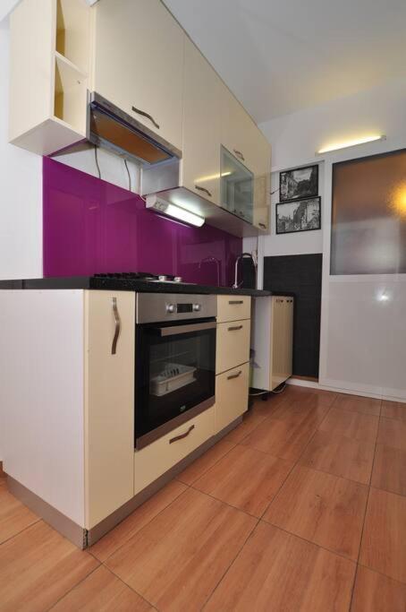 Central Apartment Marco Polo Сплит Екстериор снимка