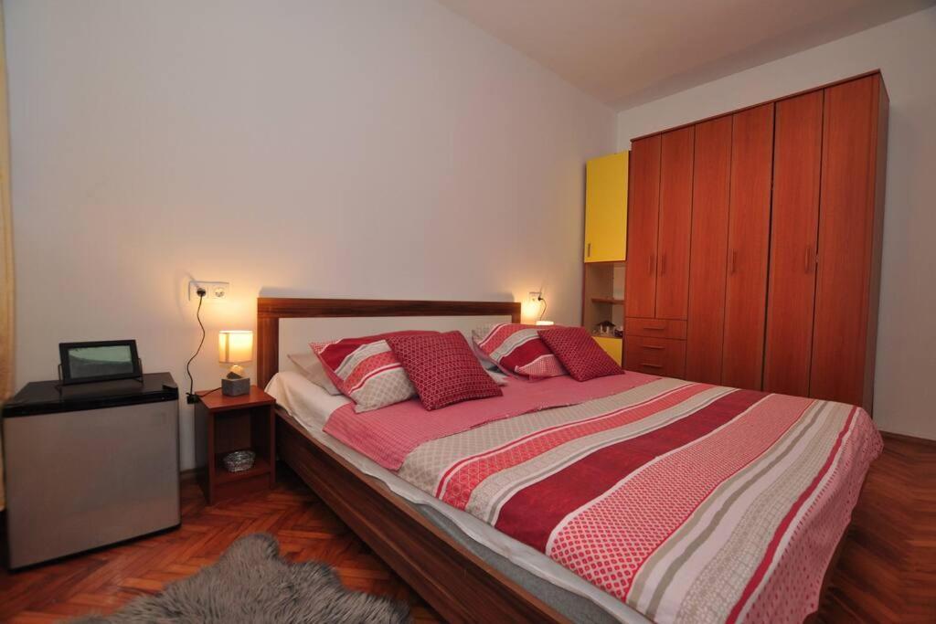 Central Apartment Marco Polo Сплит Екстериор снимка