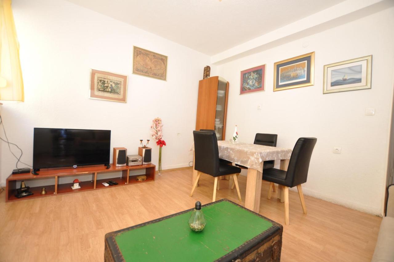 Central Apartment Marco Polo Сплит Екстериор снимка